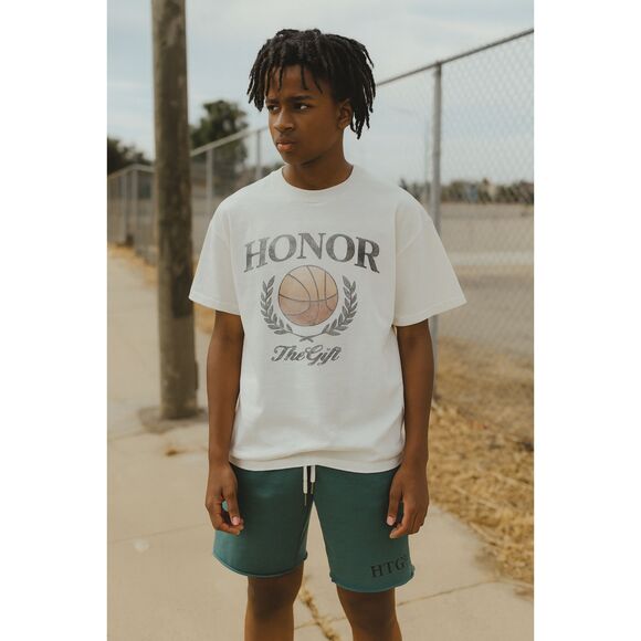 2 Pairs Honor The Gift White Green Basketball Gym Running Shorts   Boys Size 14 - Picture 1 of 8